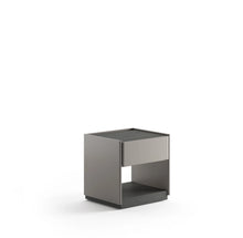 Carica l'immagine nel visualizzatore di Gallery, Milton | Tavolino moderno