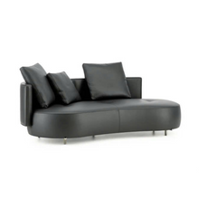 Carica l'immagine nel visualizzatore di Gallery, Sarina | Divano moderno