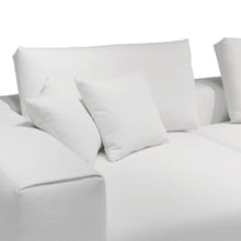 Carica l'immagine nel visualizzatore di Gallery, Divano Penzo | Interni moderni