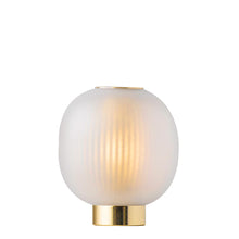 Carica l'immagine nel visualizzatore di Gallery, Lampada da tavolo Bloom
