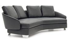 Carica l'immagine nel visualizzatore di Gallery, Divano Verdant Curve | Interni moderni