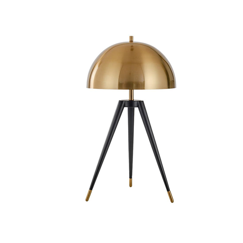 Dome Tripod Table Lamp